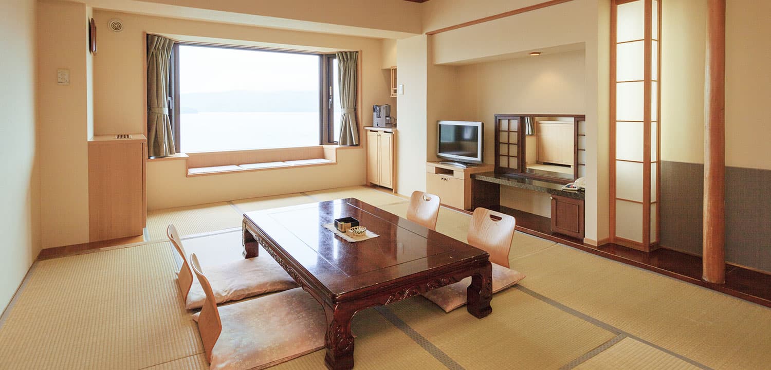Japanese-Style Room
