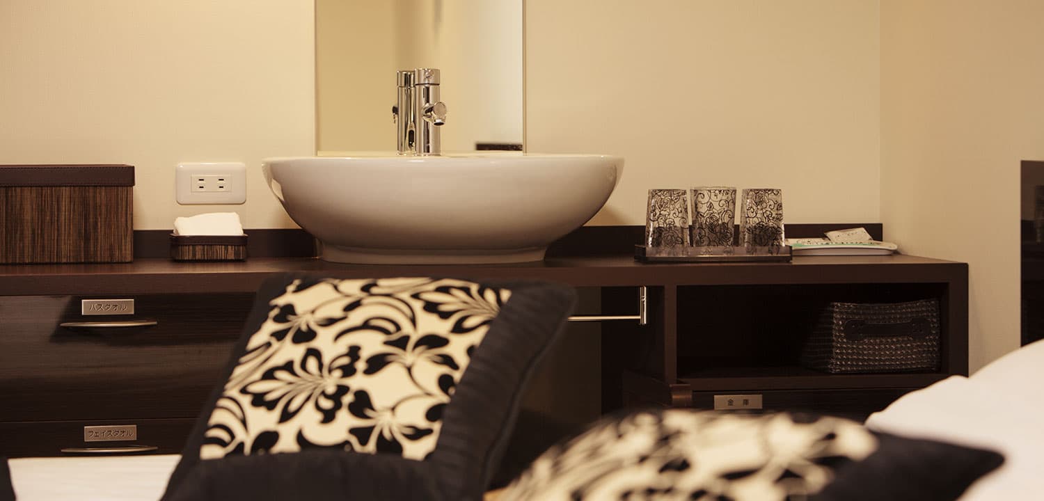 モデレートツイン - 湖側 -